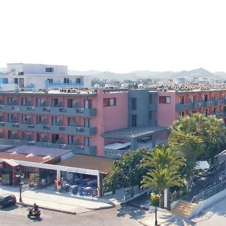 Family And Fun Hotel