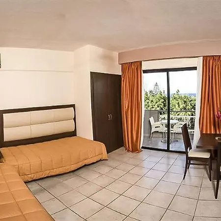 Family And Fun 3* Ialisos